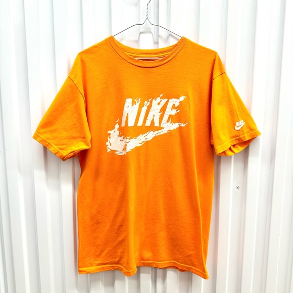 Retro Nike Flames Classic Logo T-shirt - Picture 4 of 4